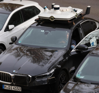 photo/6dcbc598-e65c-4969-ba3c-70e335706bb9-3